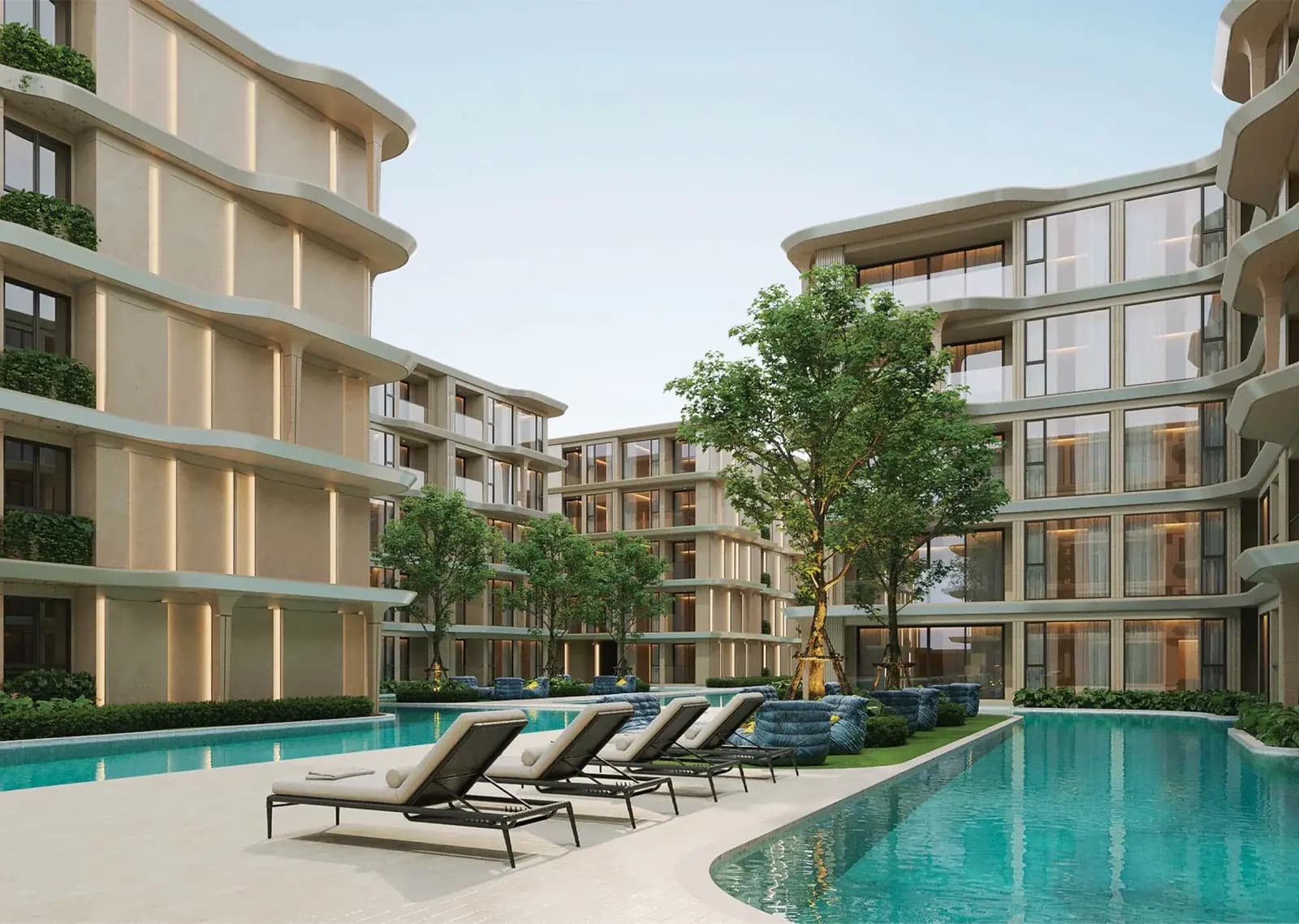 Bellevue Beachfront Condo — 4